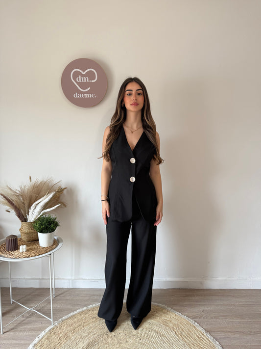 Conjunto chaleco negro